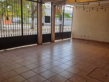 Venta de casa en Residencial Pensiones 3 Habitaciones con clima