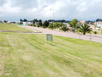 TERRENO EN VENTA URBANIZACION SANTA CLARA VALLE DE LOS CHILLOS AN