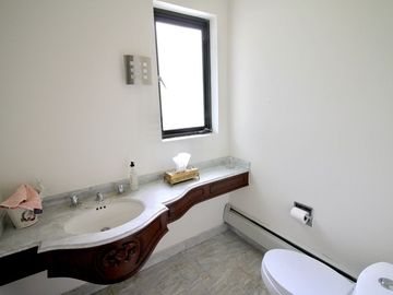 VENTA DE CASA EN BOSQUES DE LAS LOMAS