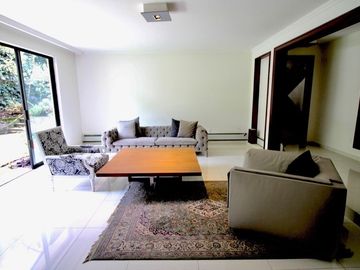 VENTA DE CASA EN BOSQUES DE LAS LOMAS