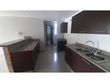 SE VENDE APARTAMENTO EN PH COUNTRY CLUB CONDADO DEL REY (AL)