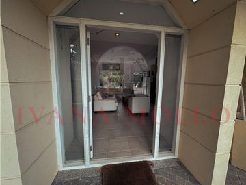 CASA EN VENTA - GOLF DE PINAMAR - VISTA AL NUEVO GOLF
