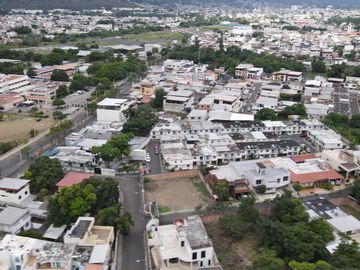Avenida Manabí  Frente al IESS