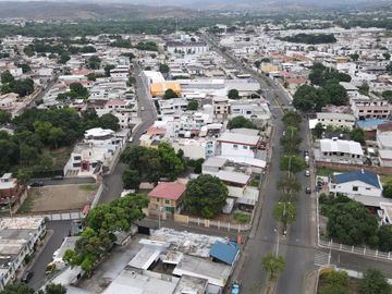 Avenida Manabí  Frente al IESS