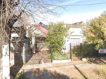 Casa en venta en Villa Luzuriaga