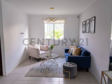 Casas de Estreno en Venta en Urbanización Novo Aires, Norte de Guayaquil
