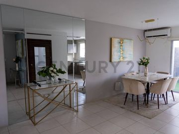 Casas de Estreno en Venta en Urbanización Novo Aires, Norte de Guayaquil