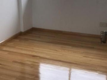 SEMIPISOS DE 3 Y 4 AMB, DE 86.54 MTS Y 105.07 MTS , DOS PISOS DE COCHERAS