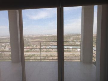 Venta Departamentos Pent House, Garden, Altos Juriquilla.