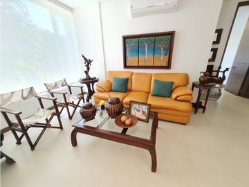 Casa en Venta Con Salida a la Playa en Palma Real