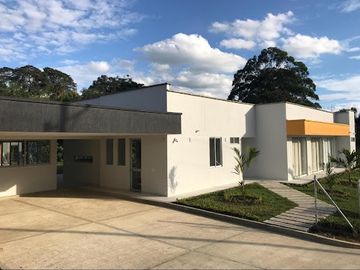 VENTA de CASAS en PEREIRA