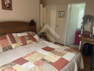 Casa en Venta en Alto Macul / Santa Sofía