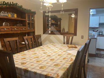 Casa en Venta en Alto Macul / Santa Sofía