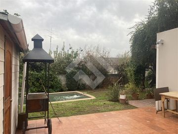 Casa en Venta en Alto Macul / Santa Sofía