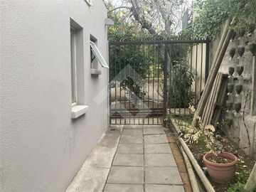 Casa en Venta en Alto Macul / Santa Sofía