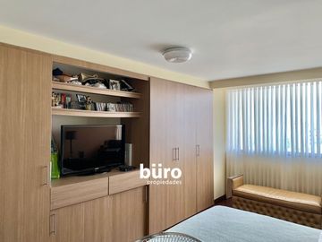 PENTHOUSE EN VENTA CON TERRAZA Y PISCINA EN SURCO LIMITE MIRAFLORES