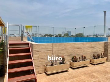 PENTHOUSE EN VENTA CON TERRAZA Y PISCINA EN SURCO LIMITE MIRAFLORES