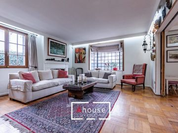 Hermosa casa en venta a pasos del colegio San Ignacio