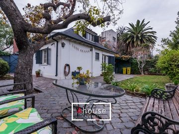 Hermosa casa en venta a pasos del colegio San Ignacio