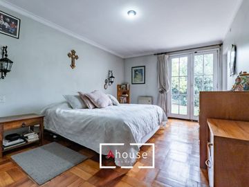 Hermosa casa en venta a pasos del colegio San Ignacio