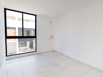 CASA EN VENTA EN MARIANO OTERO, ZAPOPAN, JAL.