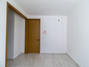 CASA EN VENTA EN MARIANO OTERO, ZAPOPAN, JAL.