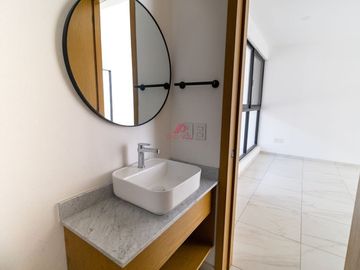 CASA EN VENTA EN MARIANO OTERO, ZAPOPAN, JAL.