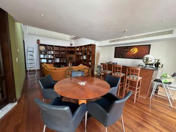 Casa en venta en Contry