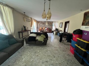 Casa en venta en Contry