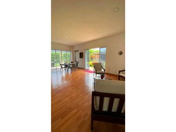 Se vende Casa campestre en la Tebaida, Quindio