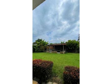Se vende Casa campestre en la Tebaida, Quindio