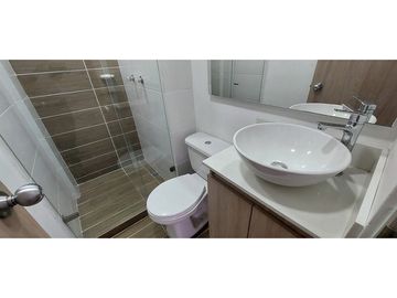 Moderno apto en piso alto Itagüí Sector Centro de la Moda