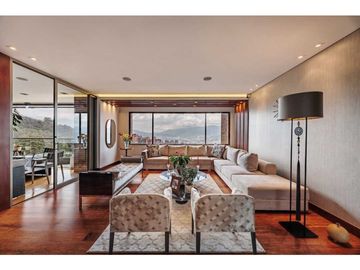 Espectacular apartamento en Altos del Poblado