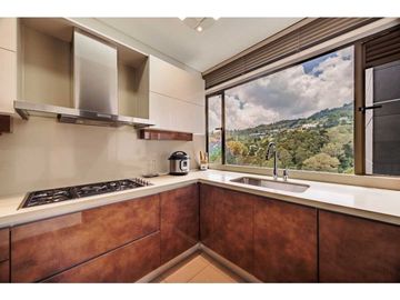 Espectacular apartamento en Altos del Poblado