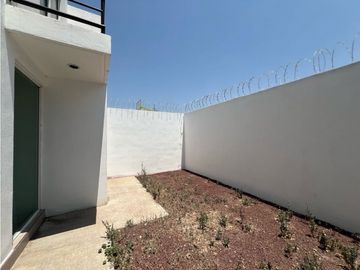 Venta de Casa, Rinconadas del Venado II – Tu Nuevo Hogar en Tulipanes!