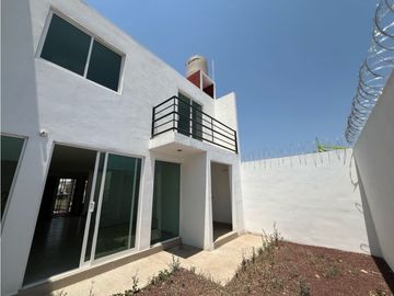 Venta de Casa, Rinconadas del Venado II – Tu Nuevo Hogar en Tulipanes!