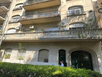 Arenales al 1572, Capital Federal