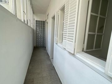 Arenales al 1572, Capital Federal