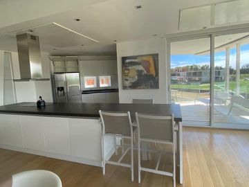 Casa - El Yacht