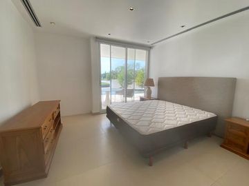 Casa - El Yacht