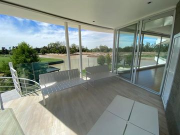 Casa - El Yacht