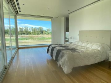 Casa - El Yacht