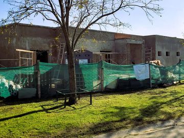 Casa en  Venta 4 ambientes a estrenar El Cantón Golf