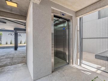 Departamento a estrenar 3 ambientes  La Calabria