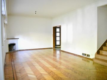 Casa en venta en Barrio Carreras