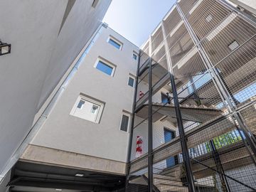 Departamento a estrenar 3 ambientes  La Calabria