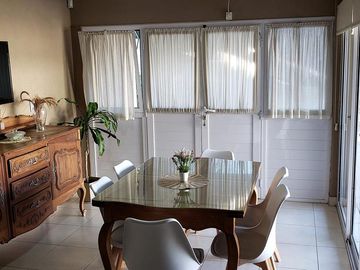 Venta casa 4 ambientes Pilar centro con pileta!!!