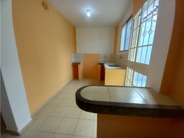 VENDO CASA EN MUCHO LOTE 2