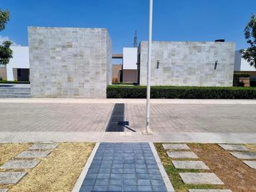 Casa en Venta en Privada en Cumbres del Lago Juriquilla