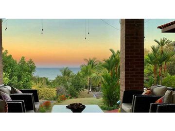 VENTA DE CASA EN PLAYA CORONA, LO QUE BUSCAS, UN PARASO
